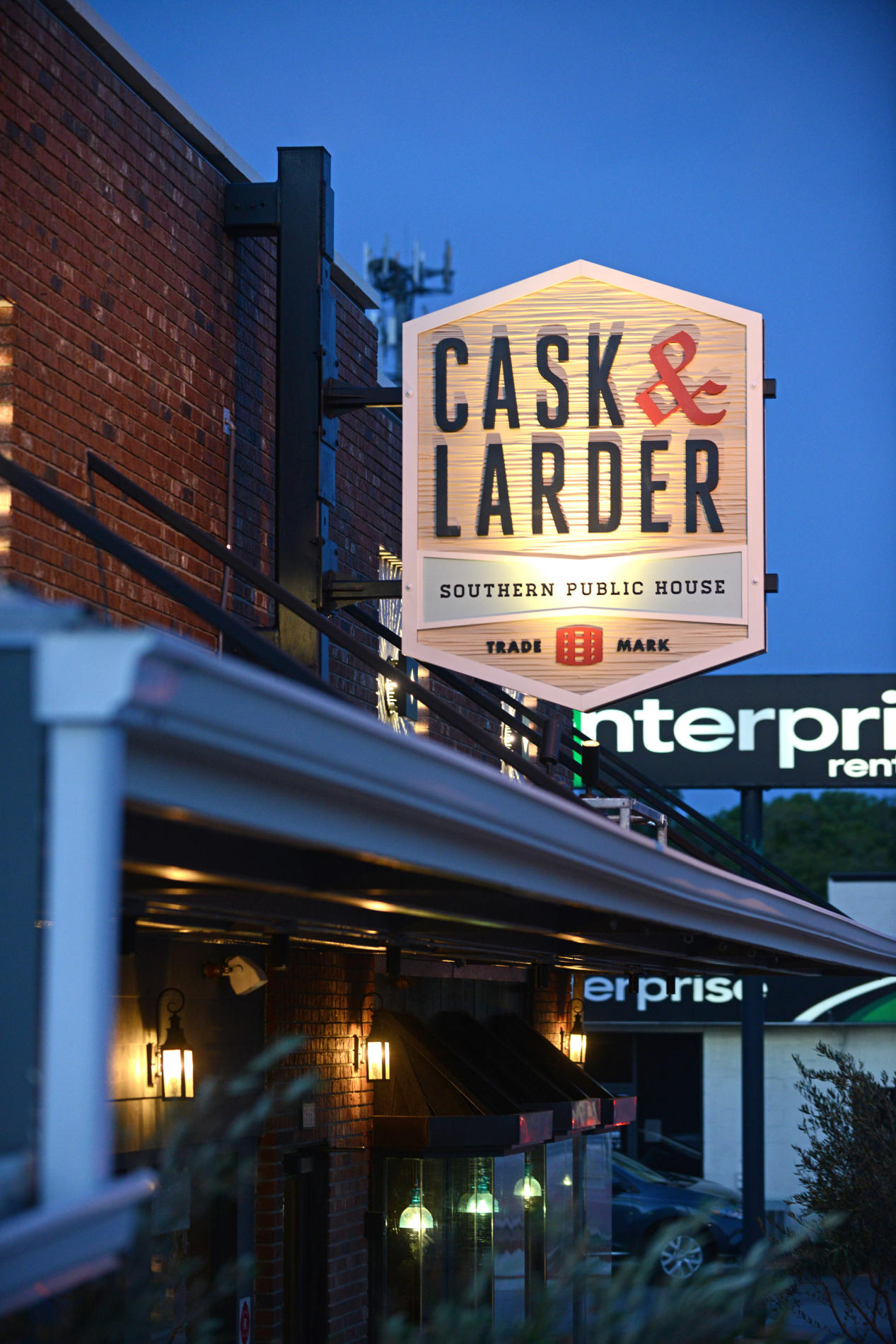 , Orlando&#8217;s Cask &#038; Larder has new distribution plans &#8211; and it&#8217;s all about the locals.