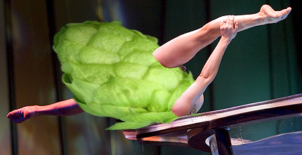 Oh dear, you can see that hop's lupulus. How erotic!