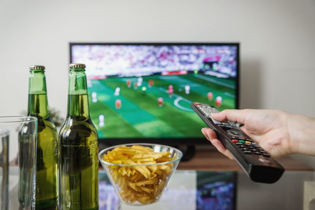 , Pro Athletes Will Now Appear In Beer Ads