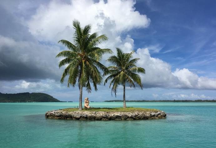 , Natty Light Offers Secluded Tropical Island Getaway