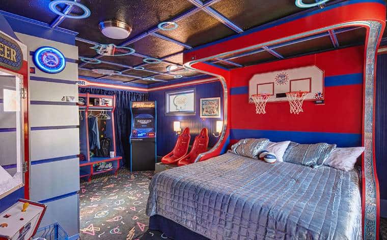 , Book A Room At The Pabst Blue Ribbon Beer Motel