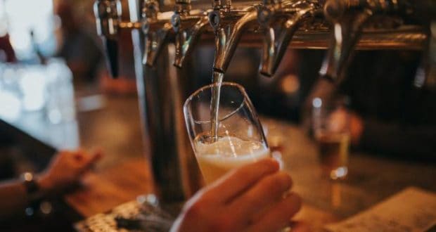 Beer News: Mexican Drought Impacts Global Beer Production / Czech Pubs Go High Tech - American Craft Beer