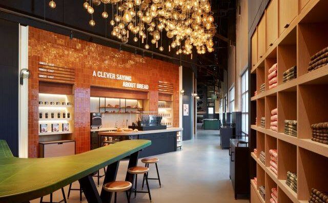 , Guinness Open Gate Brewery Debuts In Former Chicago Railway Depot