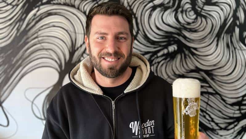 , Beer News &#8211; Wooden Robot Co-Founder Dies In Brewery Fall / Carlsberg CEO: “Russia Stole Our Business”
